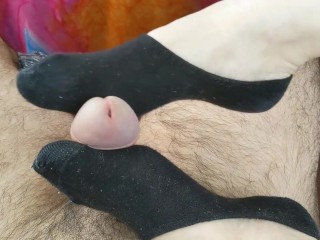 Sockjob Con El Par Más Votado: Black Peds! Cum Dentro Del Calcetín