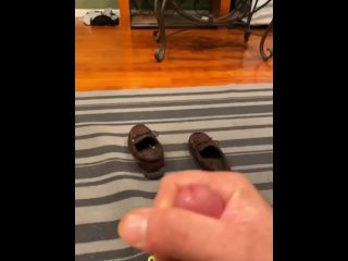 Young Solo male Masterbating to GF. Massive cum shot