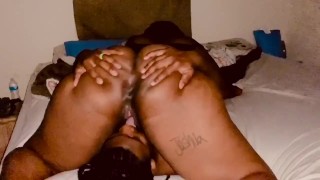 Casal Ebony Amador 69. A maior bunda que eu já vi