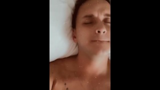  gay guy cums with music jerking off
