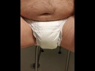 Overflowing my diaper 