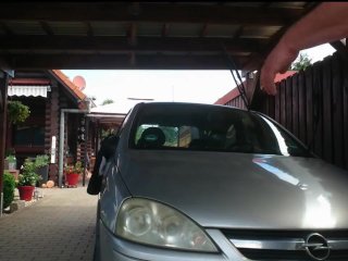 Draussen in Feinstrumpfhose