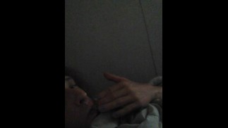 Вылизываю свой живот спермой