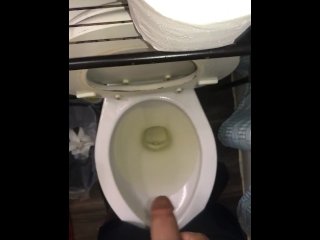 TAKING A BIG PISS! Come suck it clean