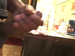 Dam I’m horny i need some pussy