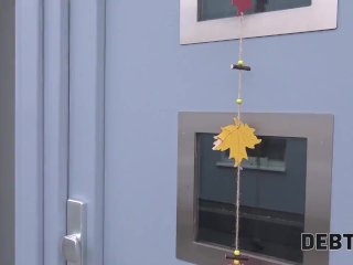 DEBT4k. Muscled man bangs young adorable debtor who has no job