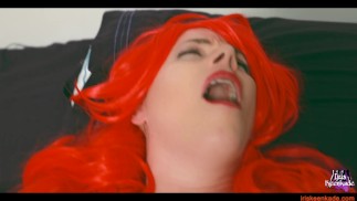 Бледно-рыжая милфа от первого лица получает быстрый трах от оператора, пока она не кончит