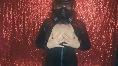 Macacão de látex e máscara de gás GRÁTIS Vídeo completo massagem com gás Deannadeadly