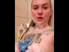 Soapy worship - Screenshot 14 of 16 - Bathtub