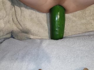 Big cucumber vegetable insertion anal training