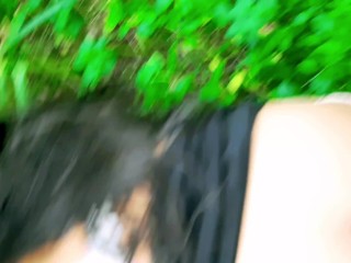 srilankan Young Couple Caught Fucking in Public -jungle sex 4k ට්‍රිප් ගිහින් කැලෙ හුකාගන්න කෙල්ලො