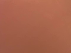 Детка писает в трусы и дрочит свою киску. - Screenshot 16 of 16 - Pee