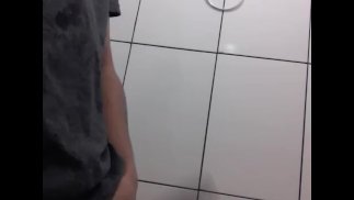 big dick spinning on bathroom -