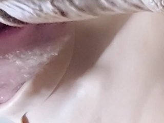 Amateur toy play
