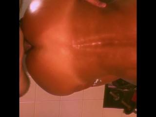 HE FUCK HARD MY LITTLE OILED ASS HOLE AFTER_FITNESS TRAINIG ON THE_GYM MACHINE