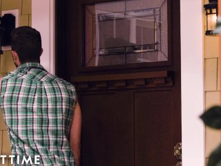Caught Fapping - Dana DeArmond Rubbing Her Clit in Front of Contractor screenshot number 1