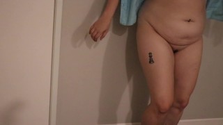 Cringey Youtuber Drinks Growth Serum and Becomes a Giantess