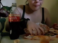 burger mukbang