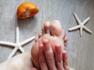 amateur, foot fetish, tangerines, mother