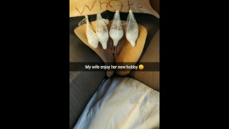 我的妻子躺在硬钢棒周围，里面装满了用过的避孕套！ [乌龟。 Snapchat]