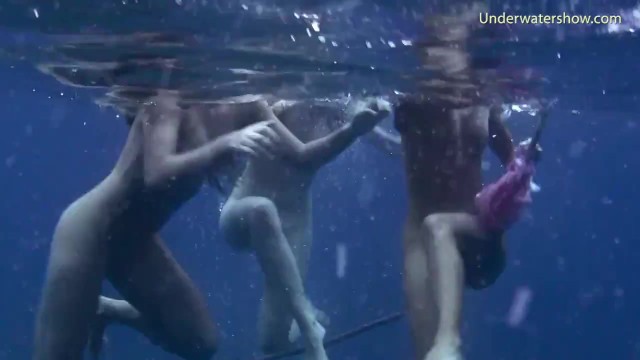Девушки для подводного плавания на Тенерифе