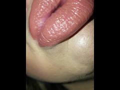 Lip Tricks - Screenshot 15 of 16 - Lipstick
