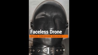gezichtloze rubberen drone schiet zijn lading