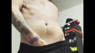 Strip tease sexy para o meu namorado !!