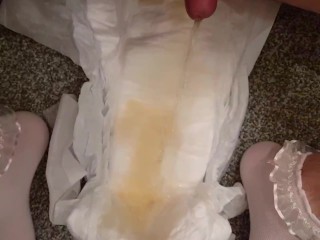 Sissy Piss - Open Diaper Pee makes my Cock Hard!