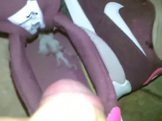 Elisabeths Air Max 90 тренируется, чтобы быть более удобным