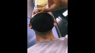 ws 喝小便自己的啤酒