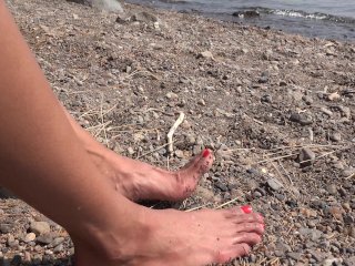 japanese, beach voyeur, pebbles, feet