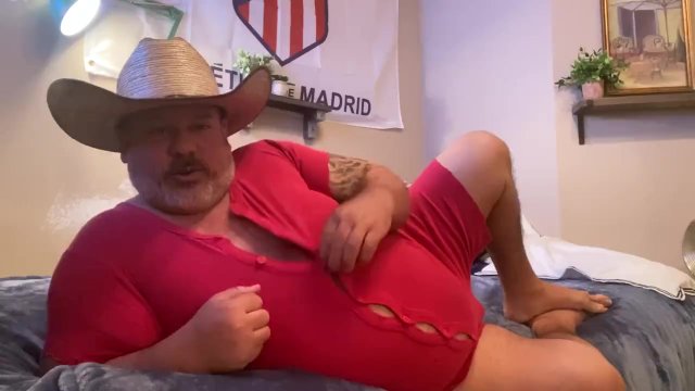 Cowboy barnyard chub daddy has fun to country music 