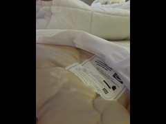 Using the bed again - Screenshot 13 of 16 - Hotel Piss