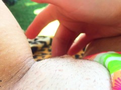 Текущая Мокрая Киска на Публике - Screenshot 8 of 16 - Teenager