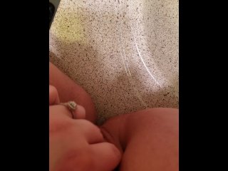 feet, pawg, loud moaning, vertical video, exclusive