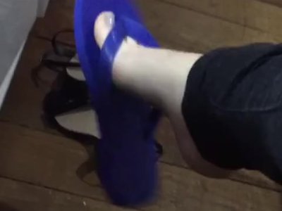 @tici_feet IG ticii_feet tici feet dangling blue havaianas (preview) full video for sale