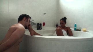 richie have to worship yas-mins feet in bathtube