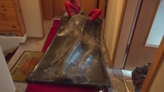 Vacbed with gloves and Russian Gasmask and fantasticrubber Catsuit