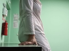 Video уговорил медсестру заняться сексом на рабочем месте