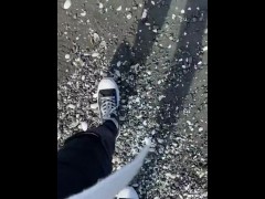 Crunchy under my feet 
