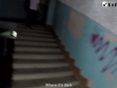 Русская студентка публично сосет и трахается в заброшенной школе (английские субтитры)
