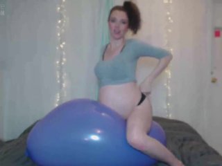 Pregnant Balloon Ride + Vibe