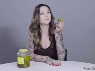 Porn Stars Eating: Rocky Emerson Pounds a Pickle!