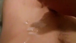 Густая сперма, сделанная для разведения.