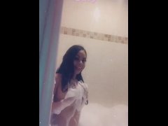  Bath time - Screenshot 7 of 16 - Sexy