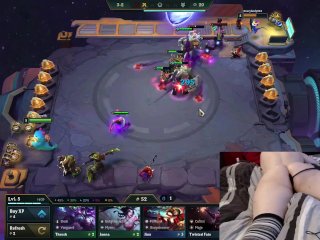 Ich versuche zu entkommen, indem ich meine Gegner besiege, aber_ich kann_nicht