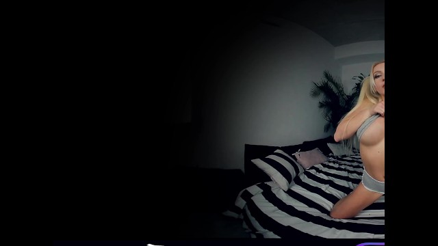VR 360 4K - BIG FAKE TITS TEEN GIRL COSPLAY HARLEY QUINN BLONDE NUDE THONG IN VIRTUAL REALITY