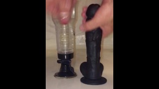 (vídeo personalizado, editado) O cara casado com tesão brinca com fleshlight e Cums no vibrador e é uma merda.
