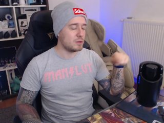 Kiiroo KEON review - showing the all new Kiiroo KEON and all of it's features!